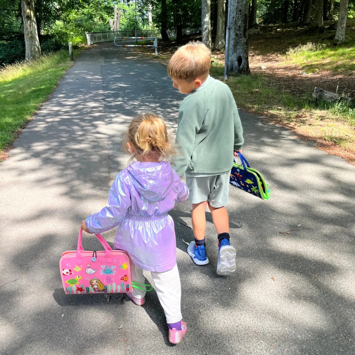 LayaBook™
